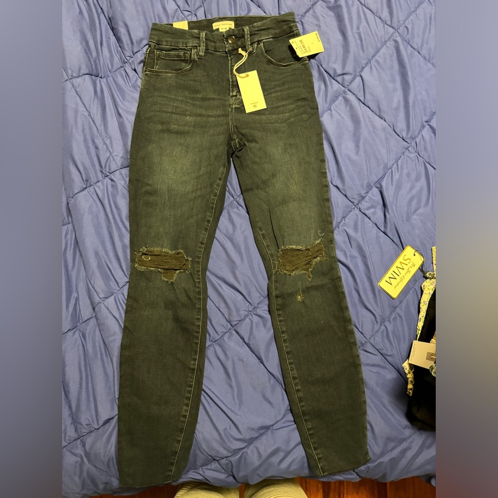 Good American Good Legs Crop Jeans with tags